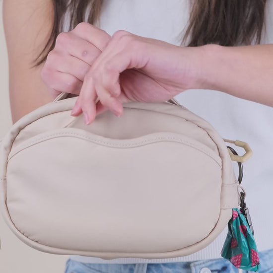 Color: Beige